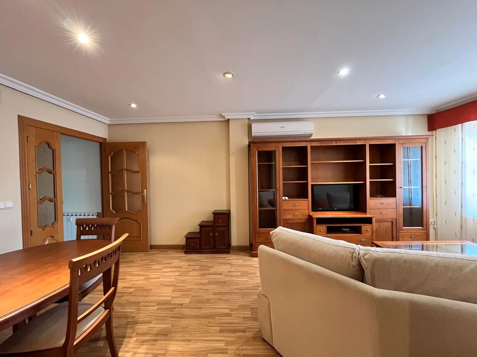 Sala d'estar de Pis en venda en Ciudad Real Capital amb Aire condicionat, Calefacció i Terrassa