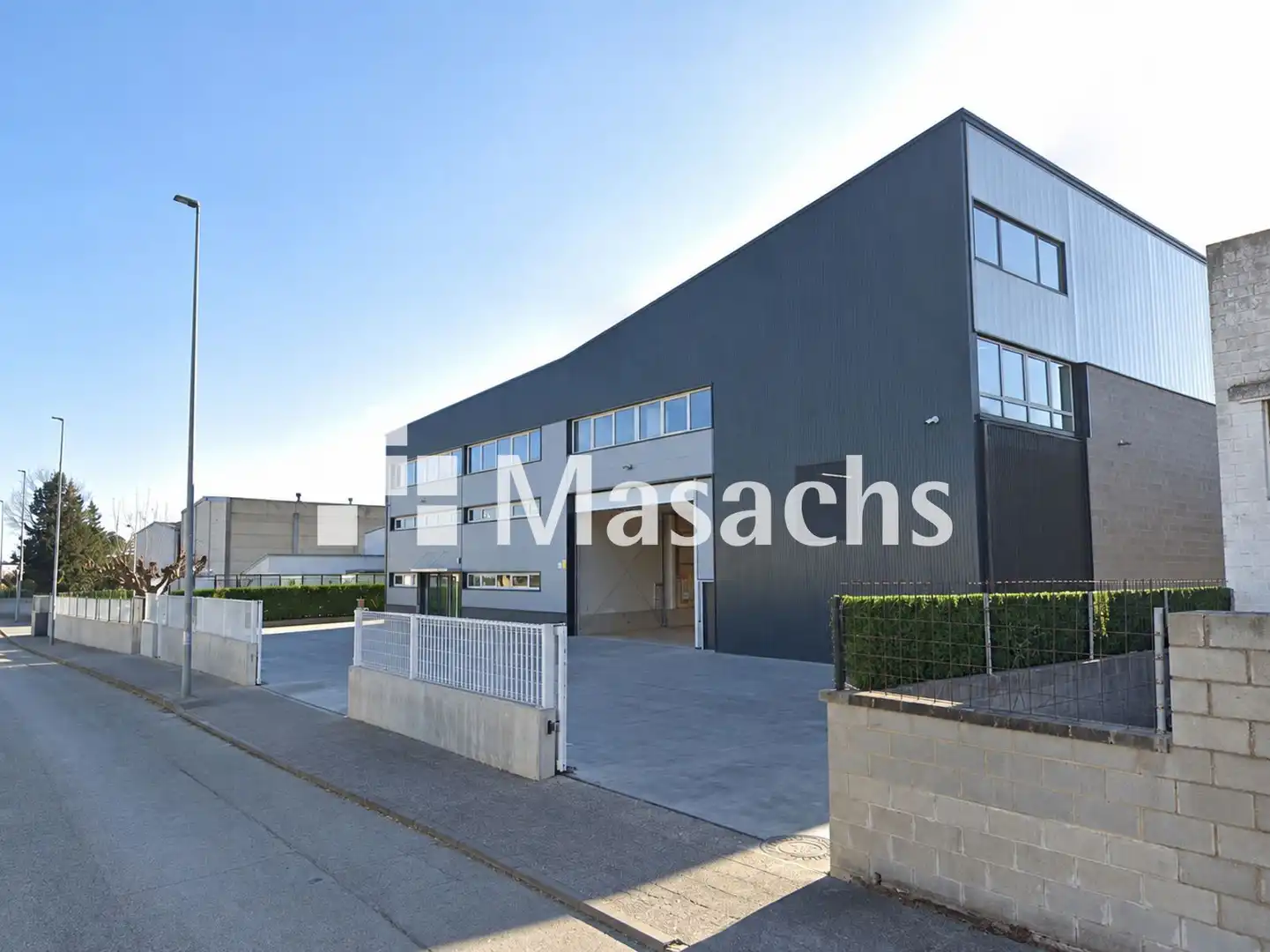 Nau industrial de lloguer a Riudellots de la Selva, imagen 2