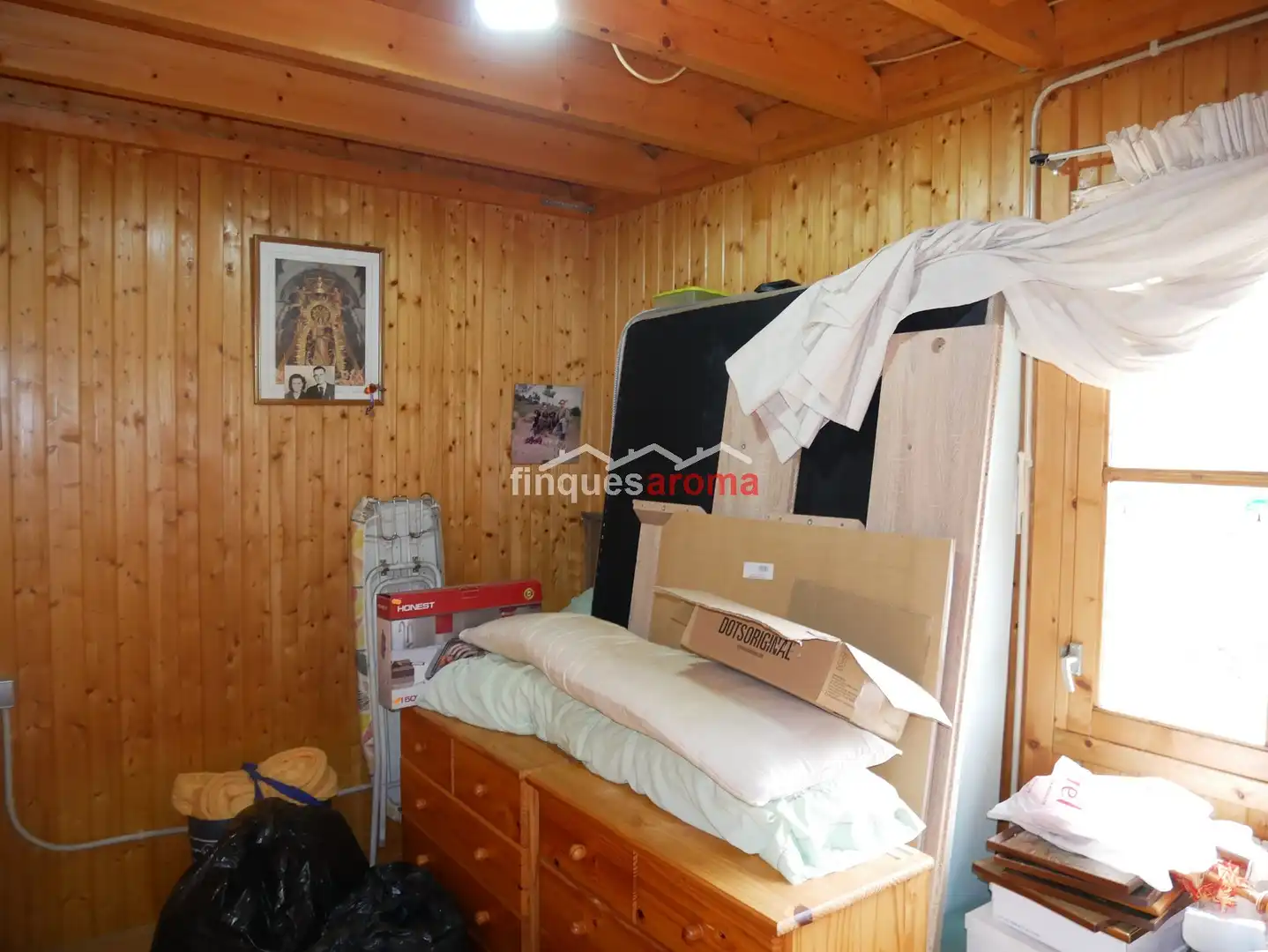 Habitación de Casa o chalet en venta en El Pla de Santa Maria con Piscina, Amueblado y Horno
