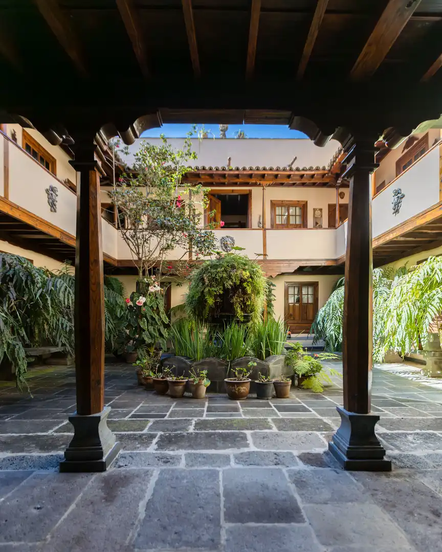 Vista exterior de Casa o chalet en venta en Icod de los Vinos con Calefacción, Jardín privado y Parquet
