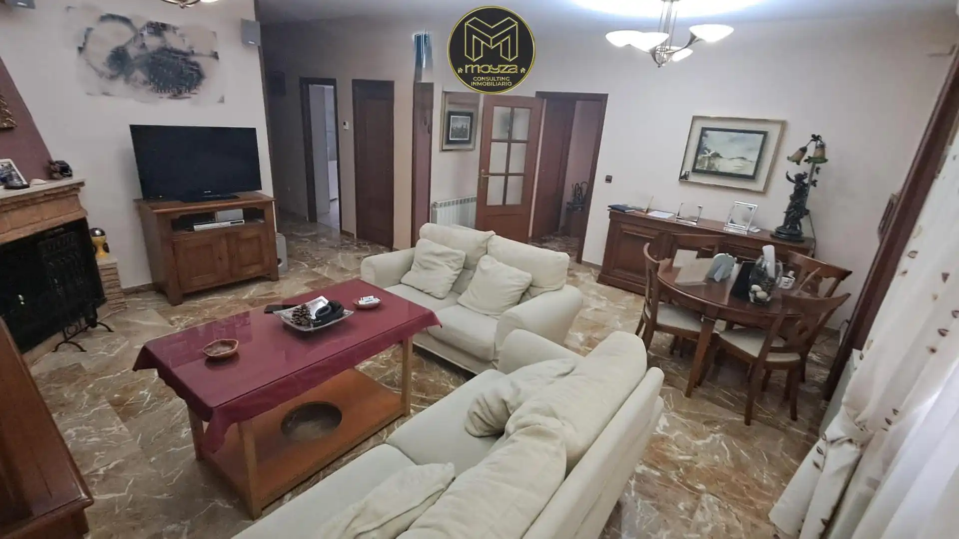 Sala d'estar de Casa o xalet en venda en  Jaén Capital amb Aire condicionat, Terrassa i Balcó