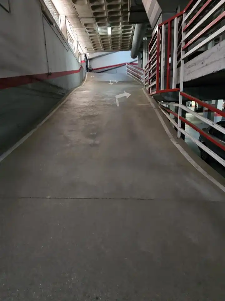 Parking à louer à De Los Maestros Espaderos, imagen 2