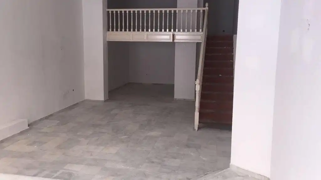 Local comercial en venta en Arenal