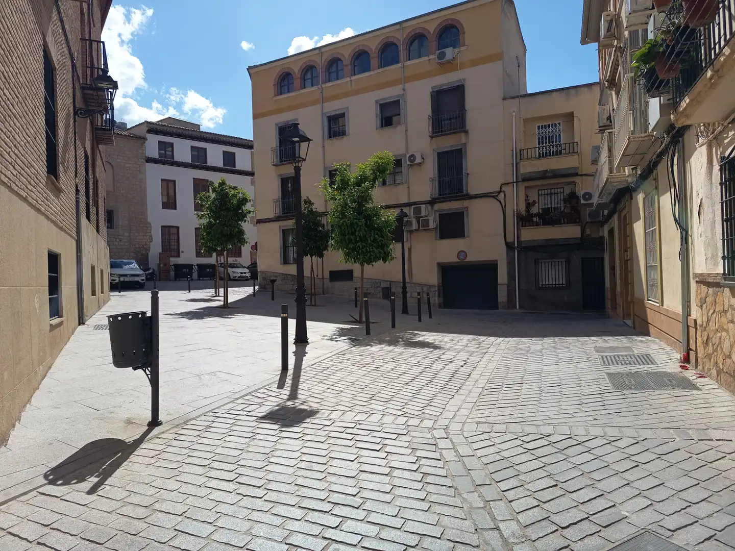 Vista exterior de Dúplex en venta en Jaén con Aire acondicionado, Calefacción y Terraza