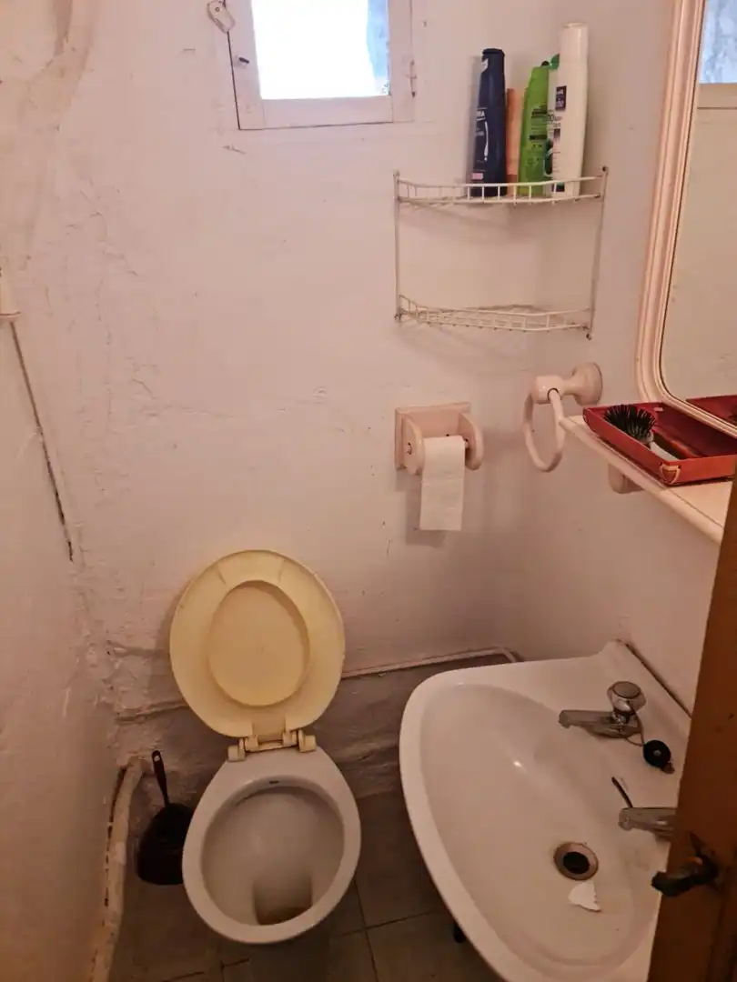 Baño de Casa o chalet en venta en Navalperal de Pinares con Calefacción, Terraza y Trastero