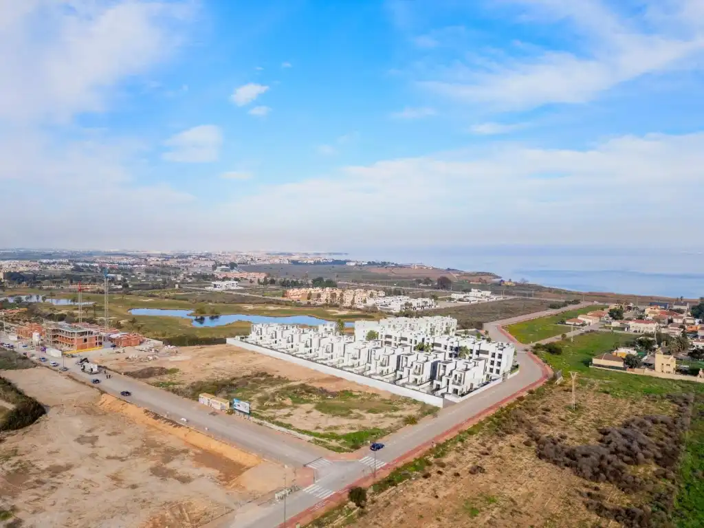 Ático con piscina en venta en Las Lomas de Rame - Bahía Bella, imagen 34