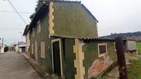 Vista exterior de Casa o xalet en venda en Santillana del Mar amb Terrassa