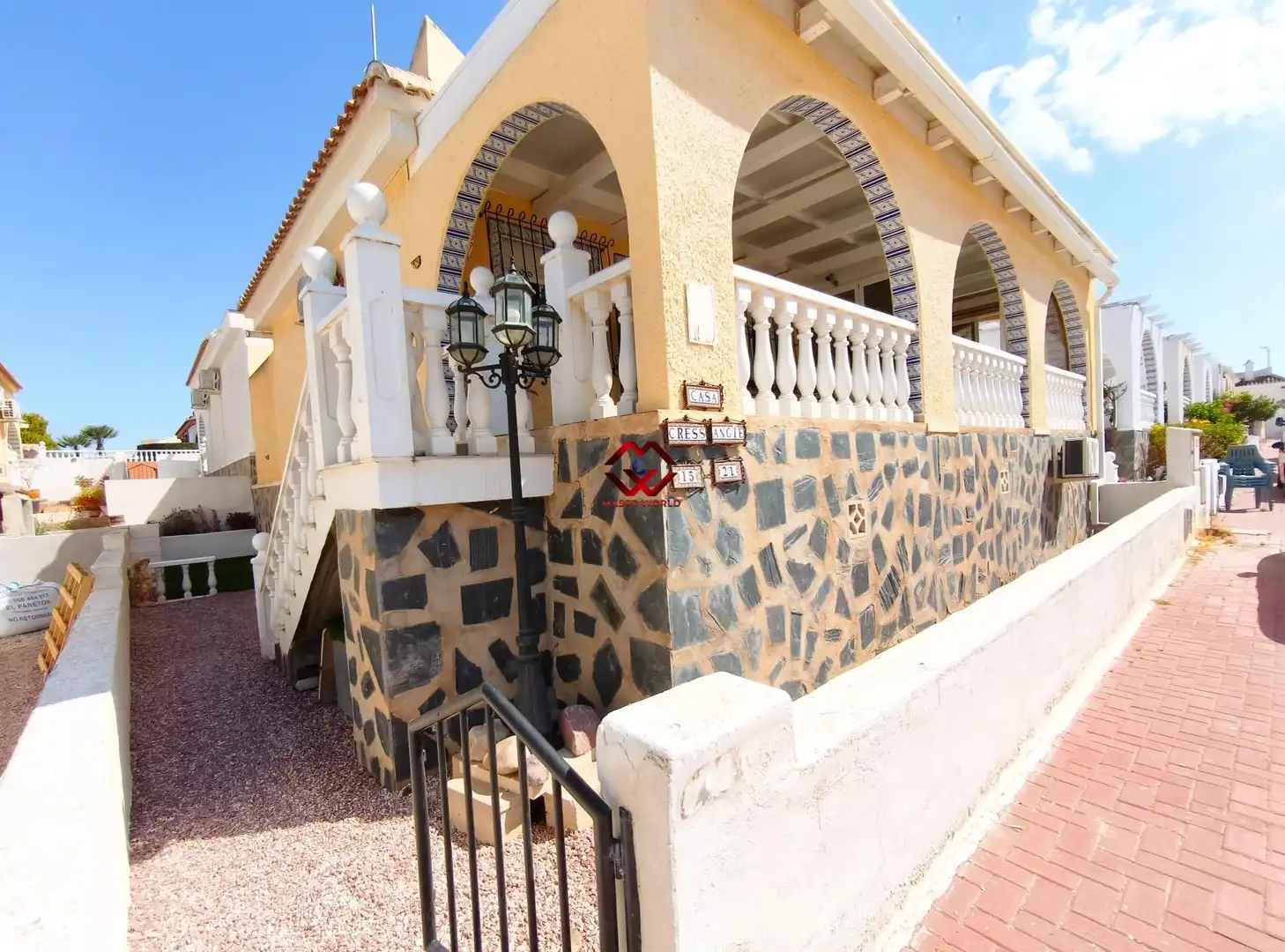 Vista exterior de Casa adosada en venda en Mazarrón amb Aire condicionat, Calefacció i Jardí privat