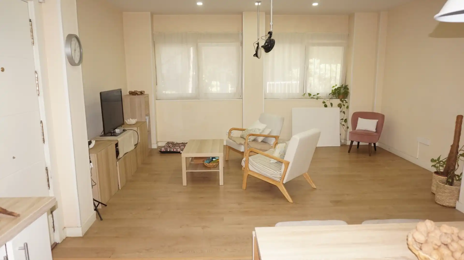 Sala de estar de Piso en venta en  Madrid Capital con Calefacción y Terraza