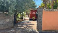 Vista exterior de Casa o xalet en venda en Albalat dels Tarongers amb Aire condicionat, Calefacció i Jardí privat