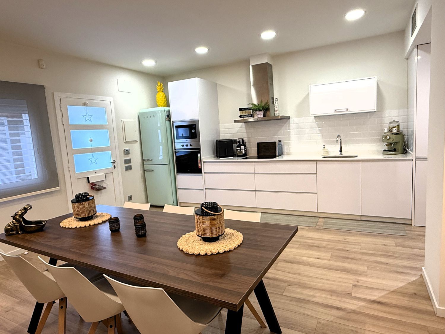 Kitchen of Planta baja for sale in Sant Boi de Llobregat  with Air Conditioner, Heating and Parquet flooring