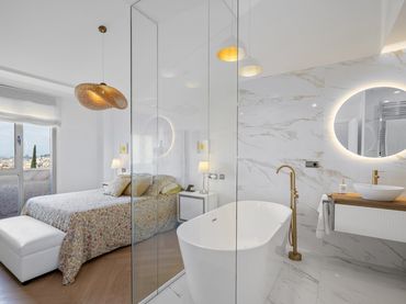 Casa con balcón en venta en ADINAMAR 40