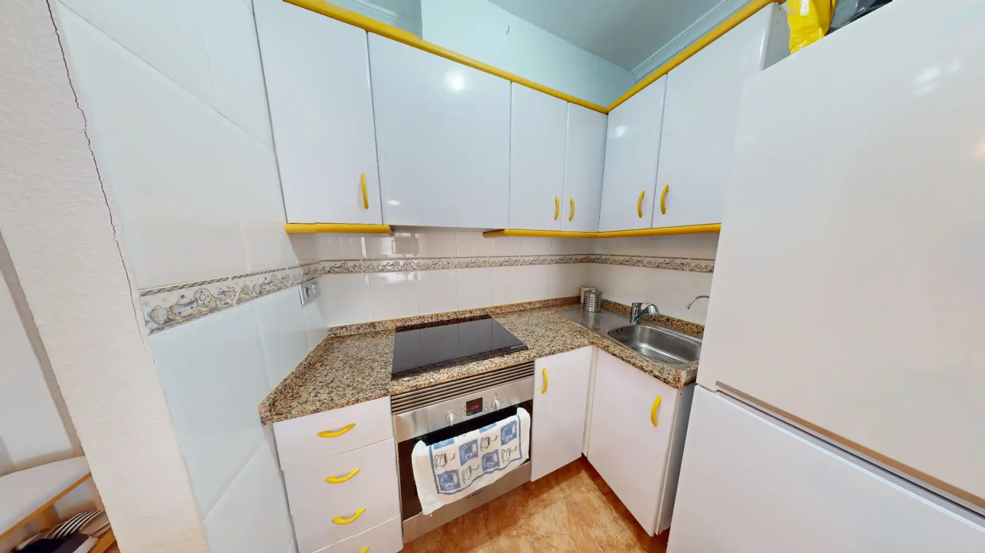 Kitchen of Flat for sale in Torrevieja  with Air Conditioner, Terrace and Furnished