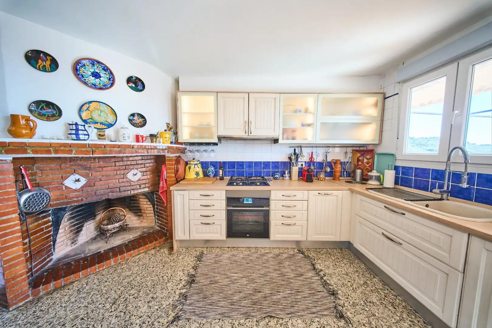 Cuina de Casa o xalet en venda en Bérchules amb Aire condicionat, Terrassa i Moblat