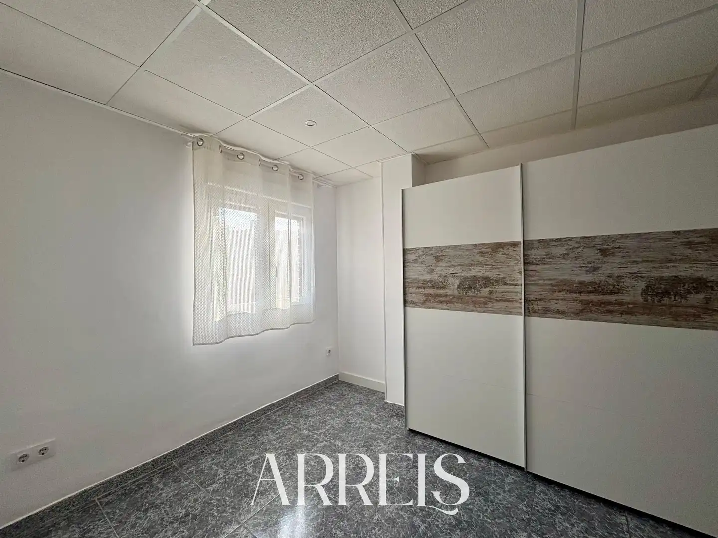 Habitación de Piso en venta en Benicarló con Aire acondicionado, Calefacción y Amueblado