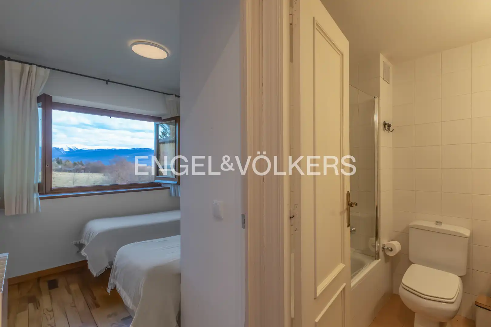 Habitación de Casa adosada en venta en Ger con Calefacción, Jardín privado y Parquet