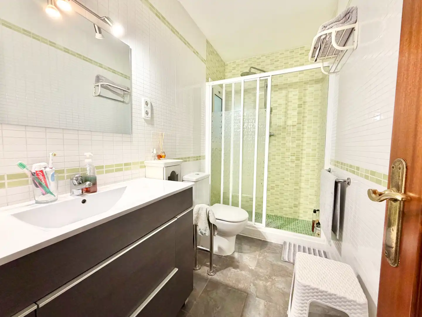 Bathroom of Houses for sale in Canyelles  with Air Conditioner, Heating and Private garden