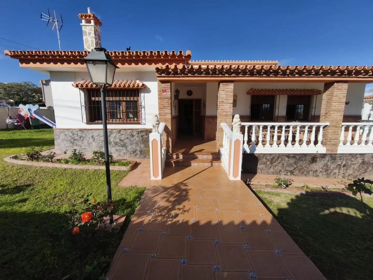 Casa o xalet en venda a Jardines de Alhaurín - Huerta Alta - Fuensanguínea