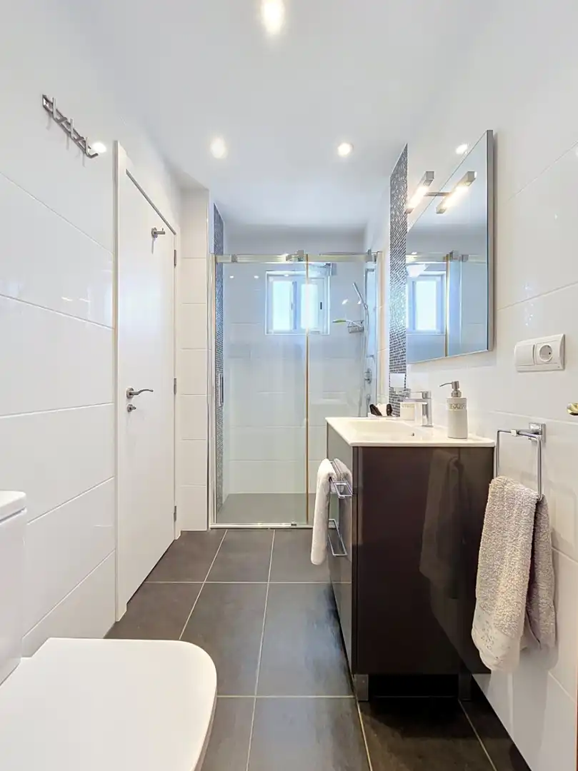 Bany de Casa o xalet en venda en Callosa d'en Sarrià amb Aire condicionat, Jardí privat i Terrassa