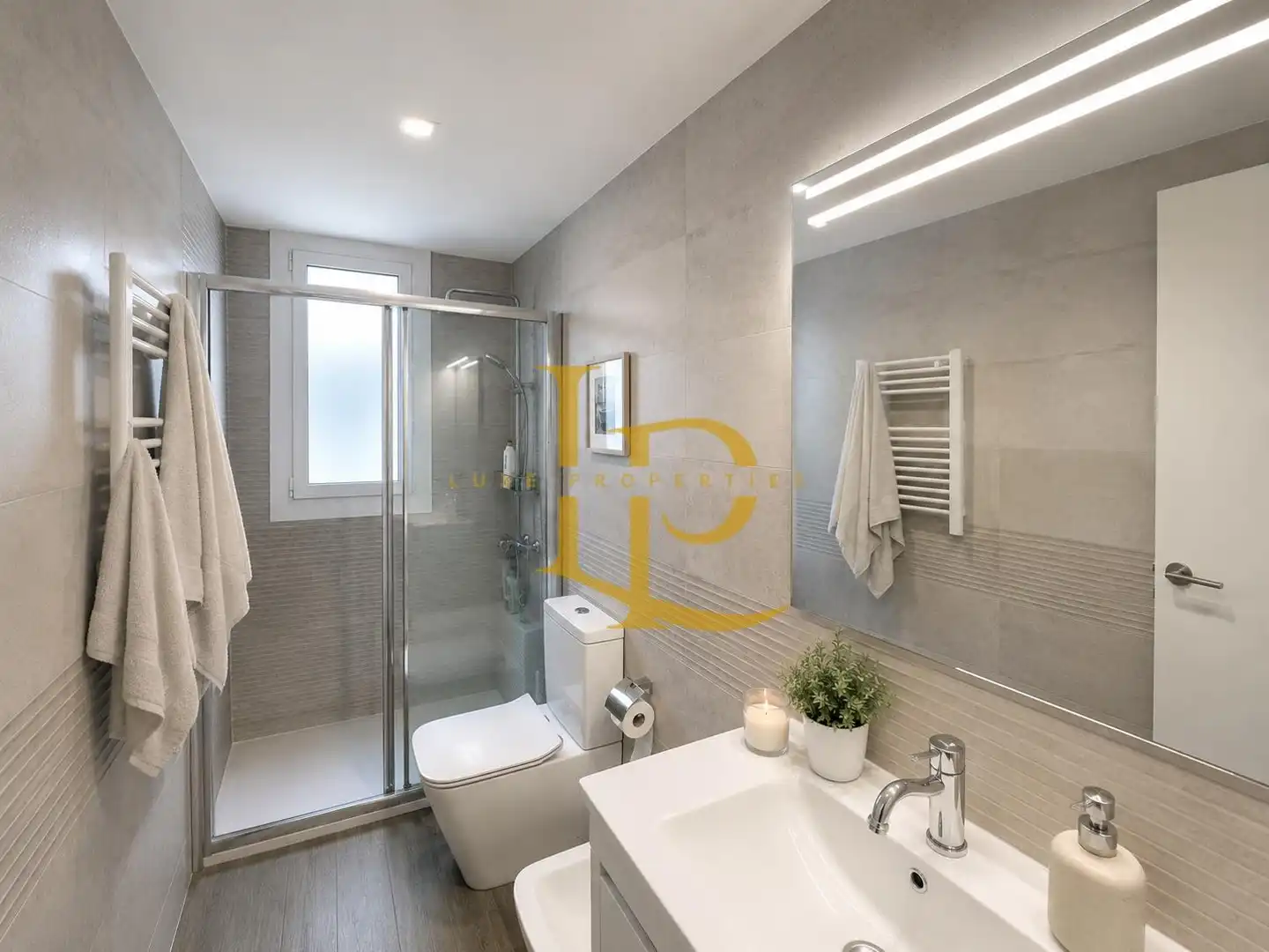 Baño de Piso en venta en Rubí con Aire acondicionado, Calefacción y Parquet