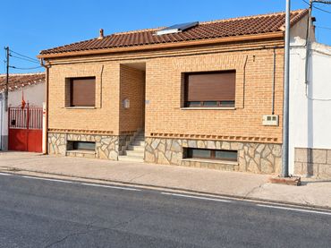 Casa con giardino in vendita a Rosales