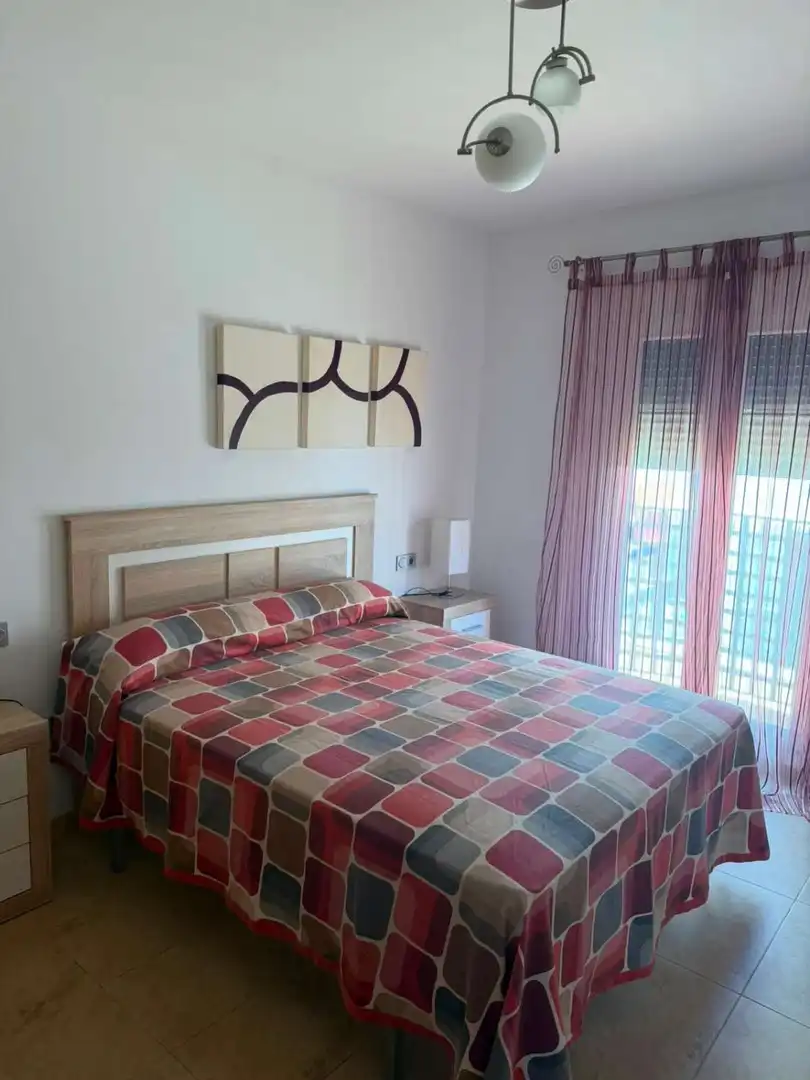 Dormitori de Apartament de lloguer en Cuevas del Almanzora amb Aire condicionat, Calefacció i Terrassa