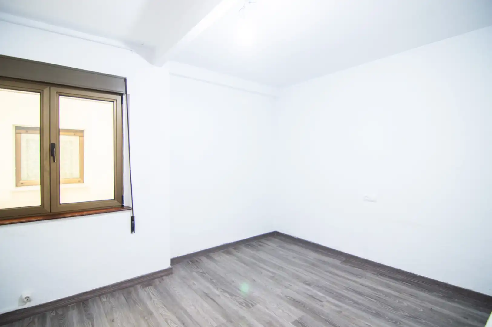 Wohnung zum Verkauf in Siero mit Heizung, Parkett und Abstellraum