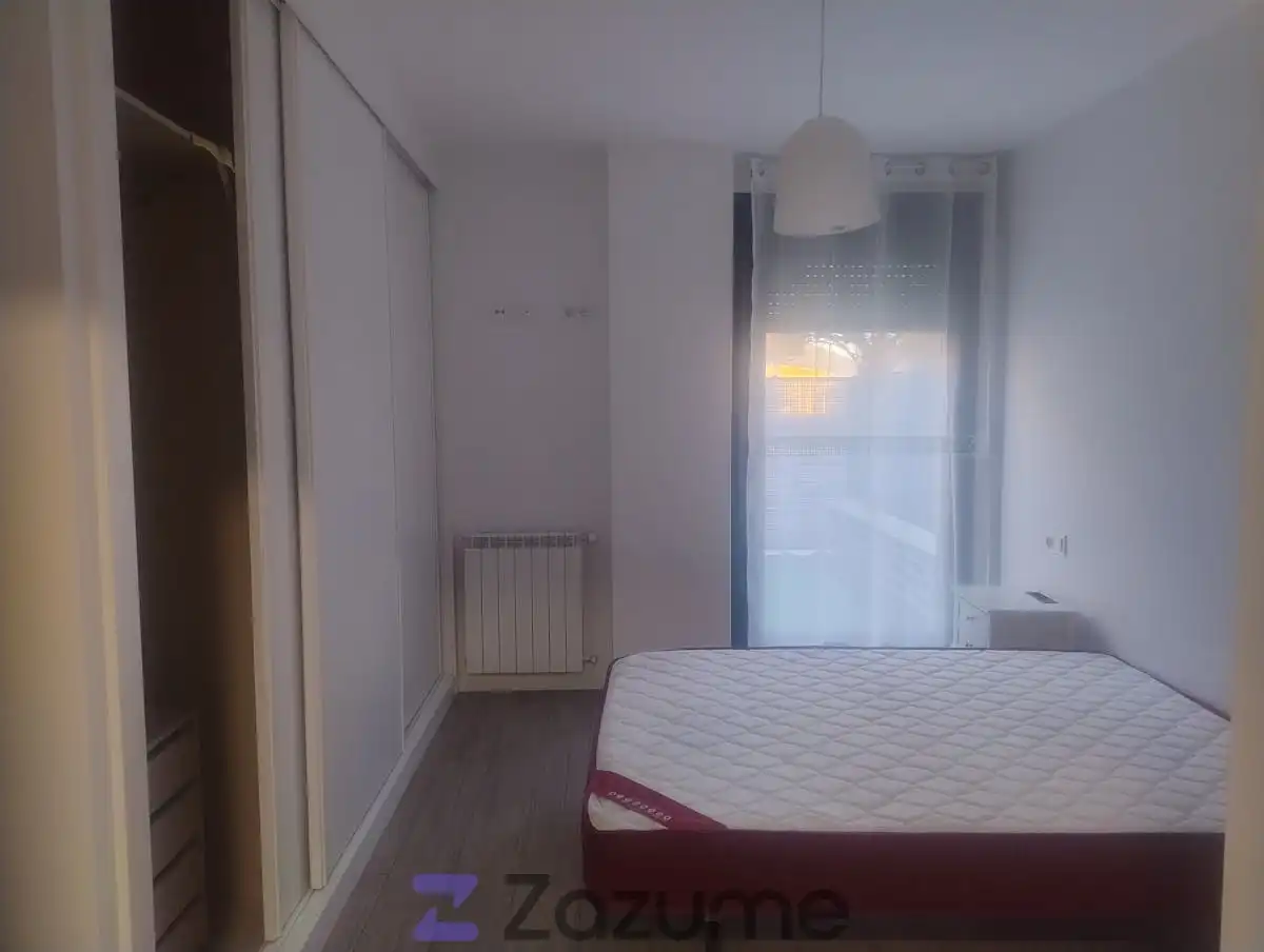 Habitación de Piso de alquiler en Cáceres con Aire acondicionado, Calefacción y Parquet