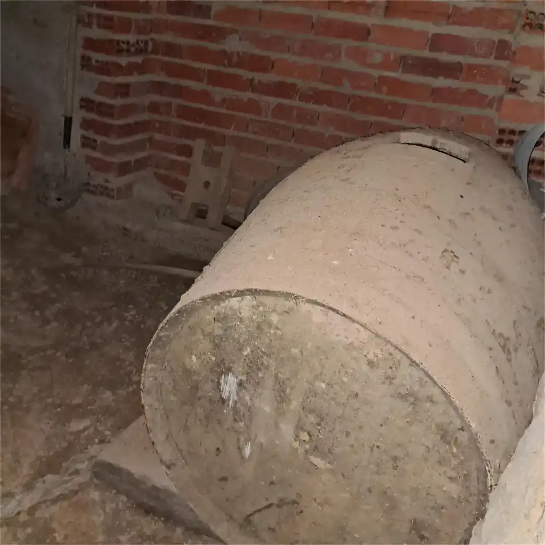 Finca rústica en venda en Pozuelo del Páramo amb Moblat