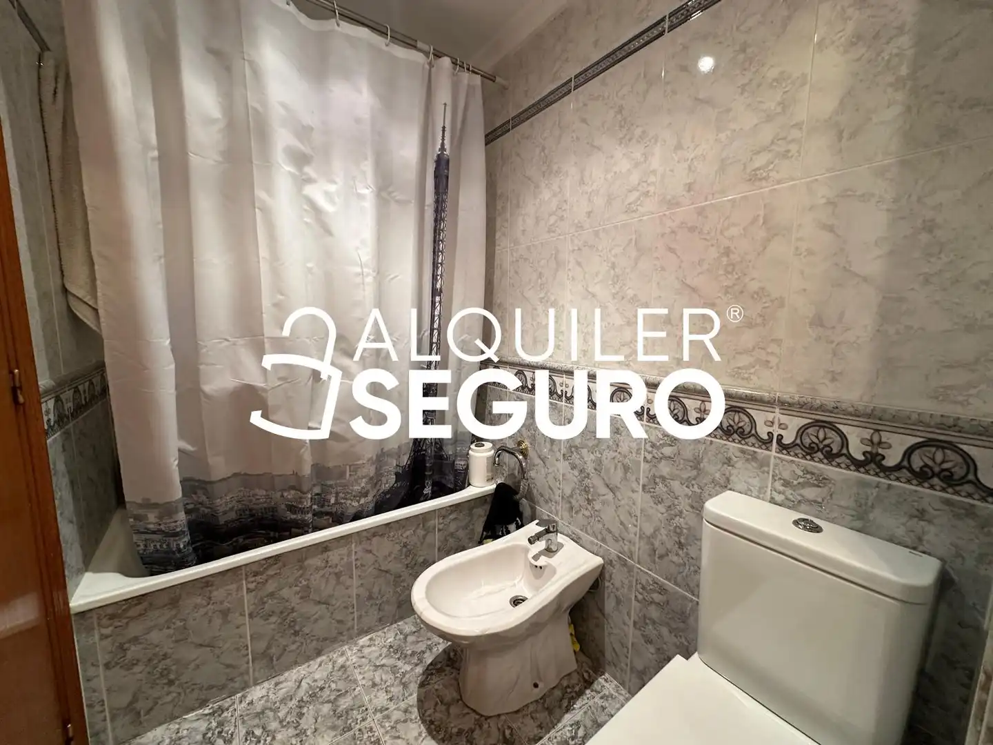 Bathroom of Flat for rent in Alfafar  with Air Conditioner, Terrace and Furnished