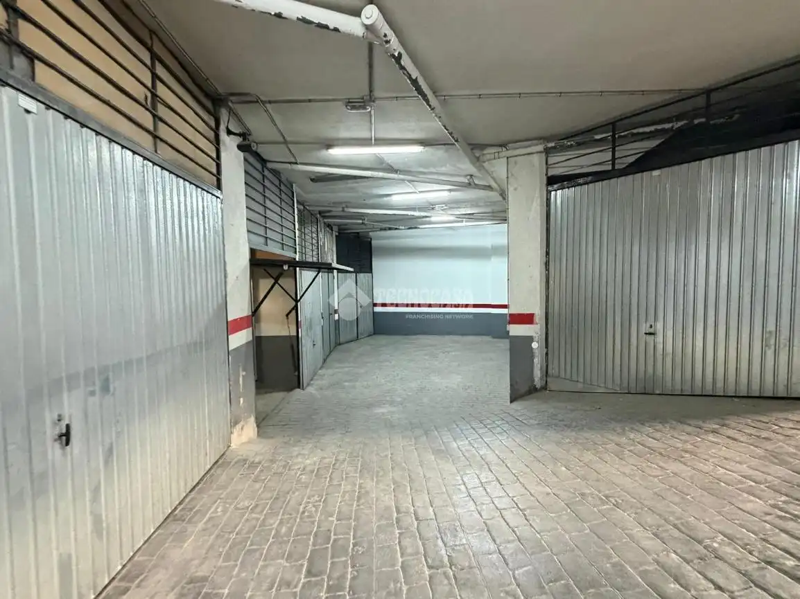 Aparcament de Garatge en venda en Martos