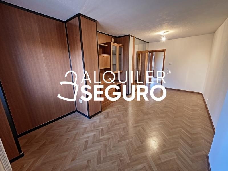 Flat to rent in Crisantemo, Norte - Universidad