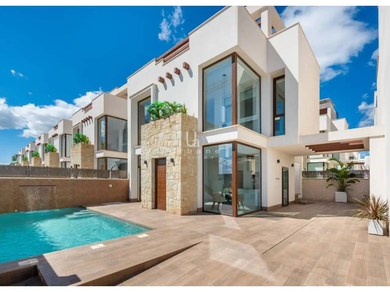 Casa o xalet en venda a Calle Número Cuatro, Pueblo Bravo