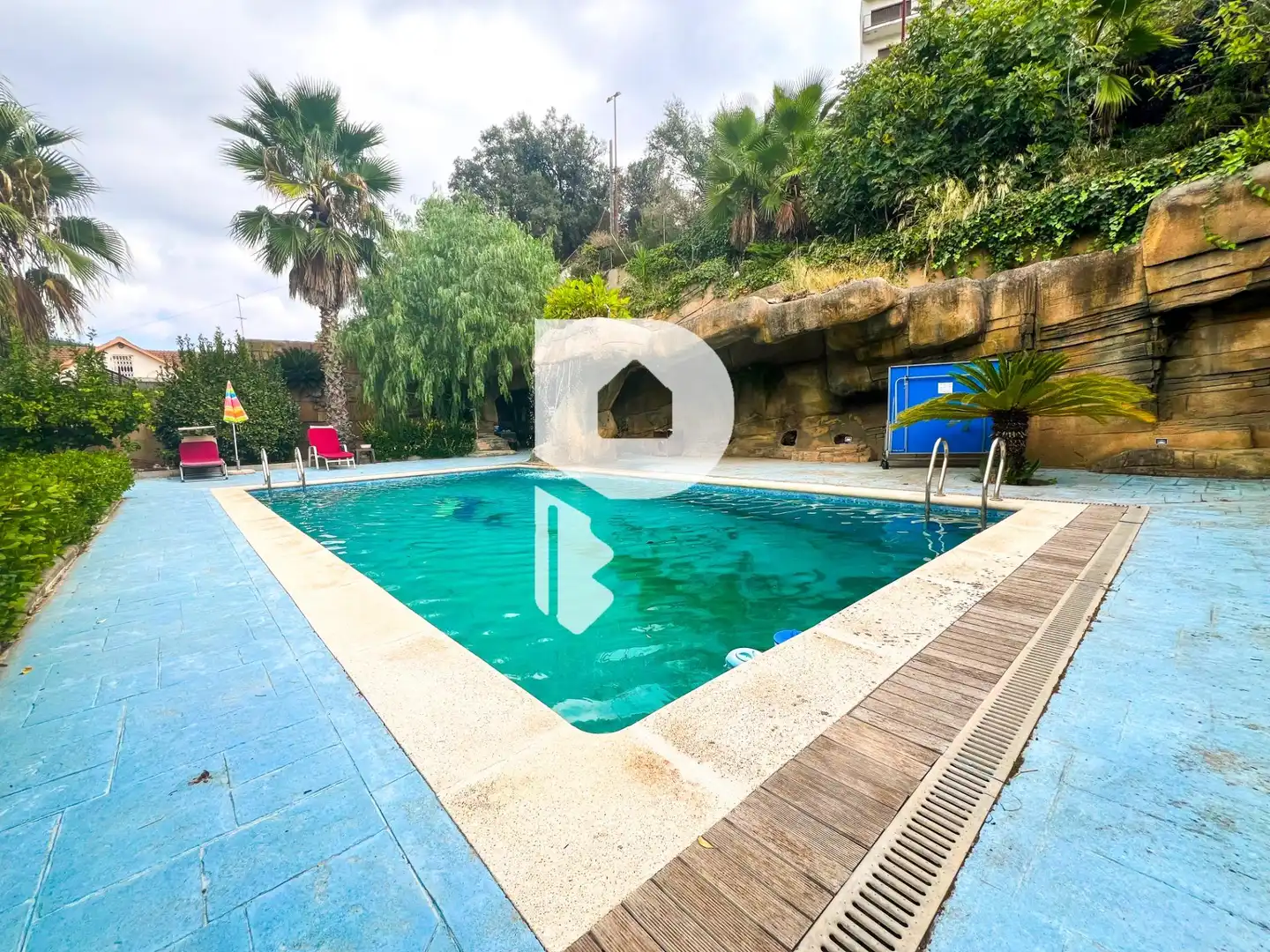 Piscina de Casa o chalet en venta en Cervelló con Aire acondicionado, Calefacción y Jardín privado