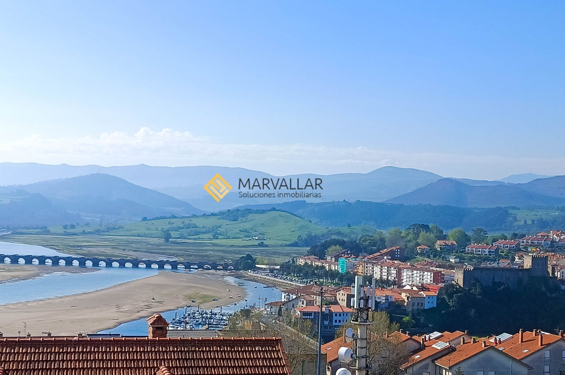 Exterior view of Duplex for sale in San Vicente de la Barquera  with Heating, Terrace and Storage room