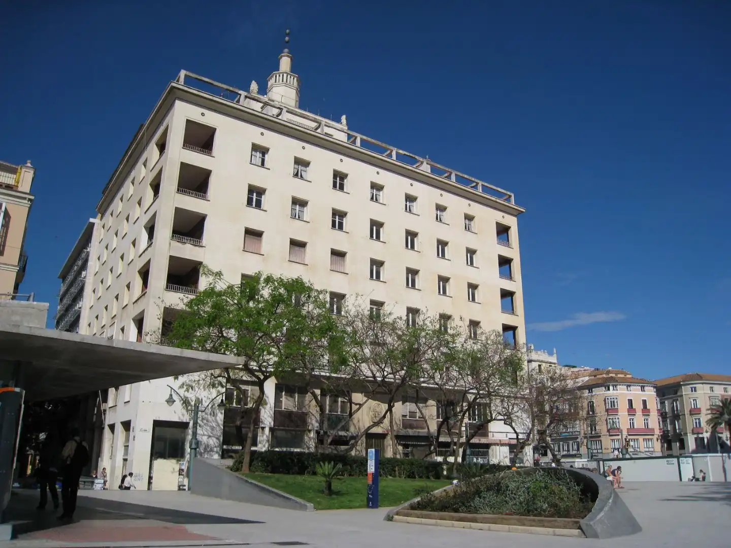 Außenansicht von Büro zur Miete in Málaga mit Klimaanlage, Heizung und Möbliert
