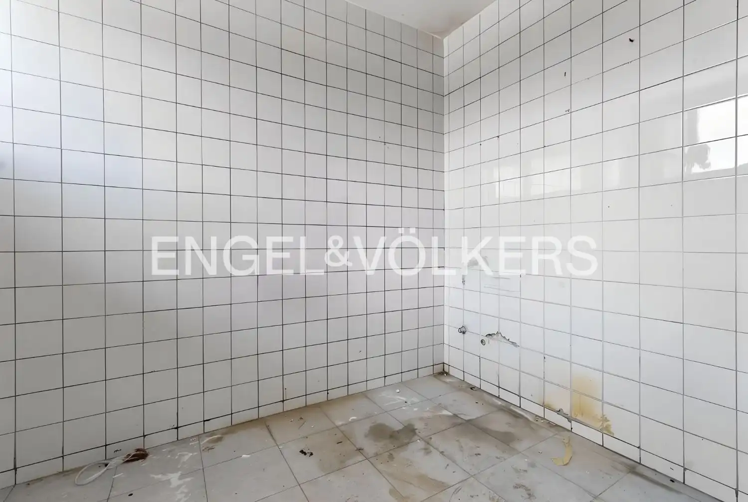 Kitchen of Flat for sale in Sevilla  with Heating