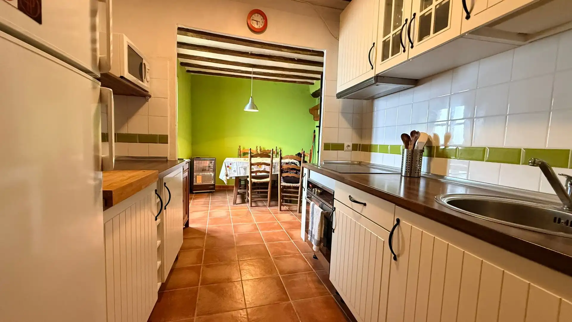 Cuina de Casa o xalet en venda en Ares del Maestrat amb Terrassa i Traster