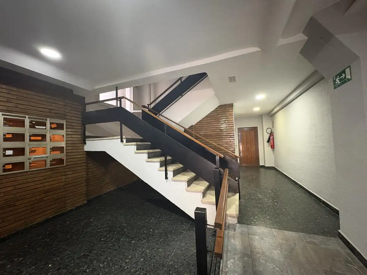 Flat for rent in Paseo de las Acacias, Acacias