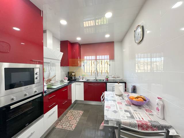 Casa-chalet en Venta en Residencial Park