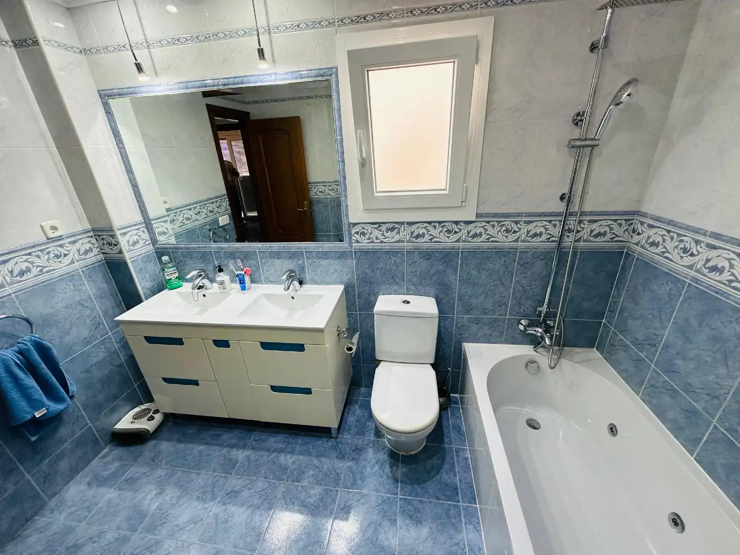Villa mit Terrasse zum Verkauf in Poblats Marítims, imagen 9