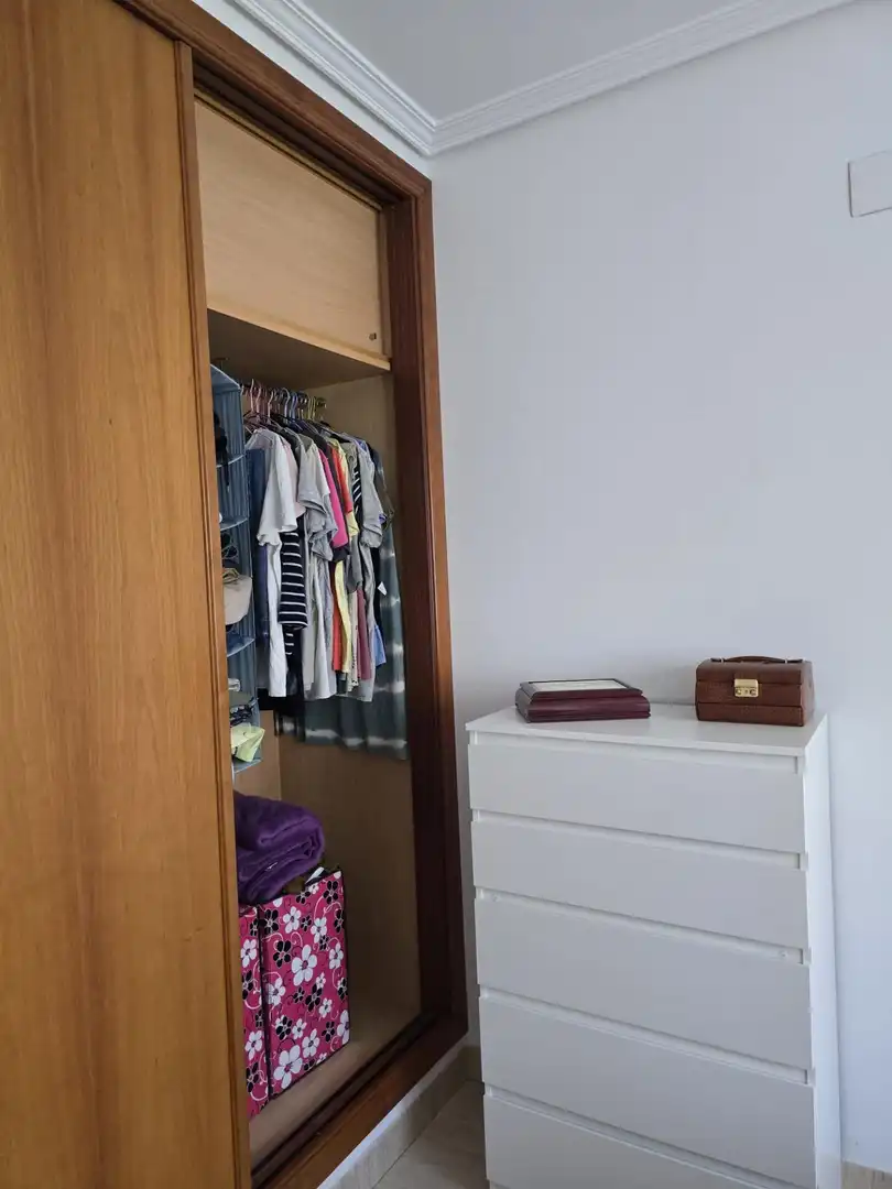 Bedroom of Flat for sale in Córdoba  with Air Conditioner, Terrace and Storage room