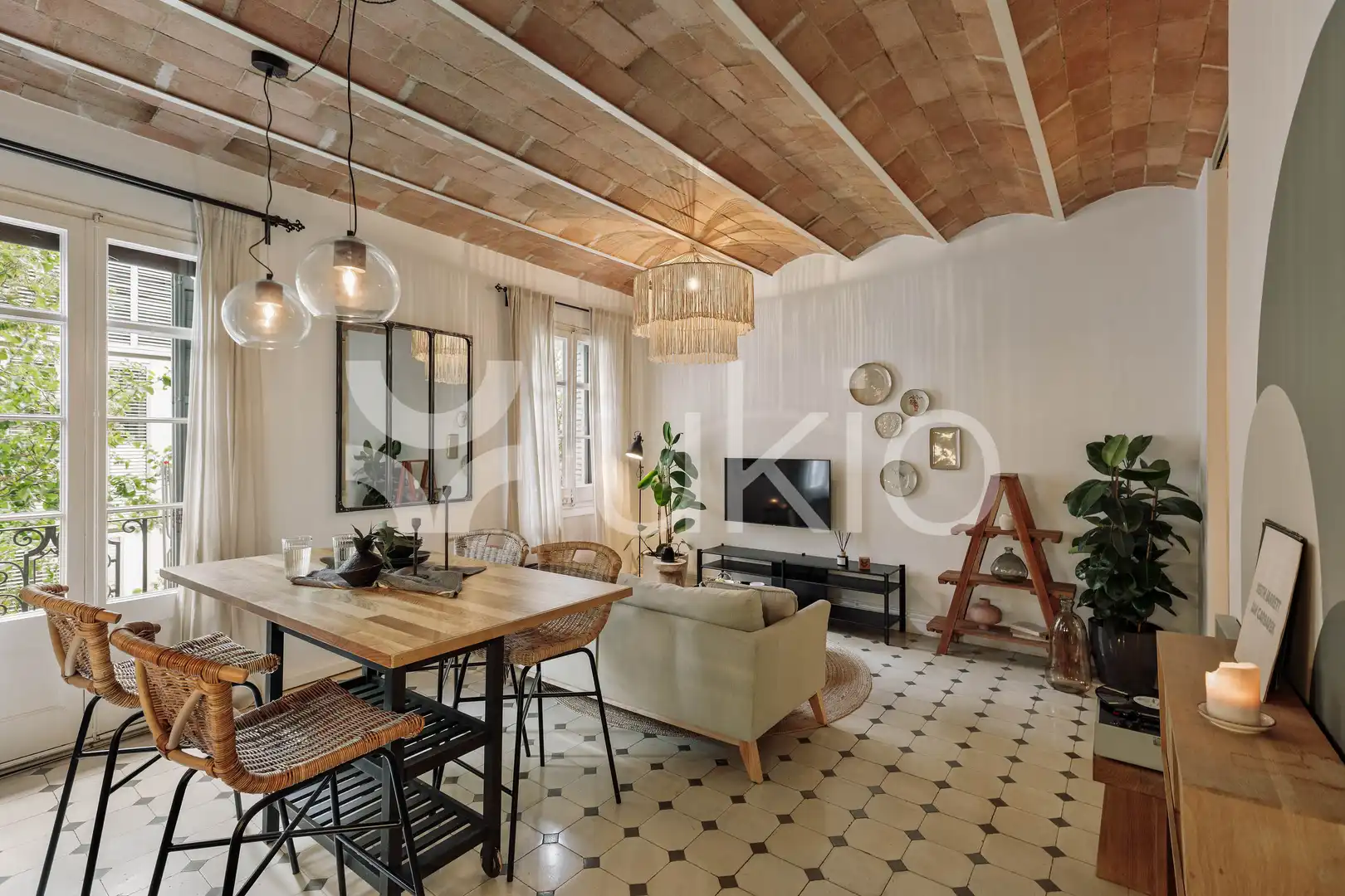 Sala de estar de Apartamento de alquiler en Barcelona con Aire acondicionado, Calefacción y Amueblado