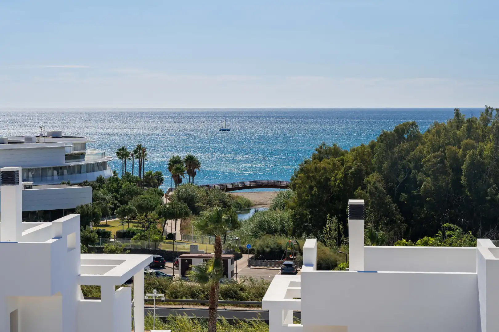 Vista exterior de Àtic en venda en Estepona amb Aire condicionat, Calefacció i Terrassa
