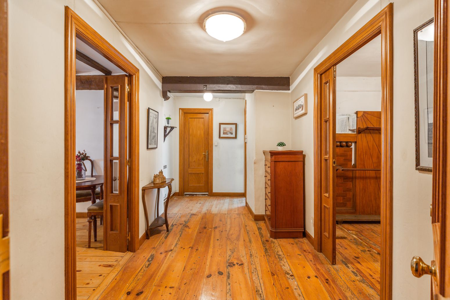 Wohnung zum verkauf in Anue mit Parkett, Abstellraum und Balkon