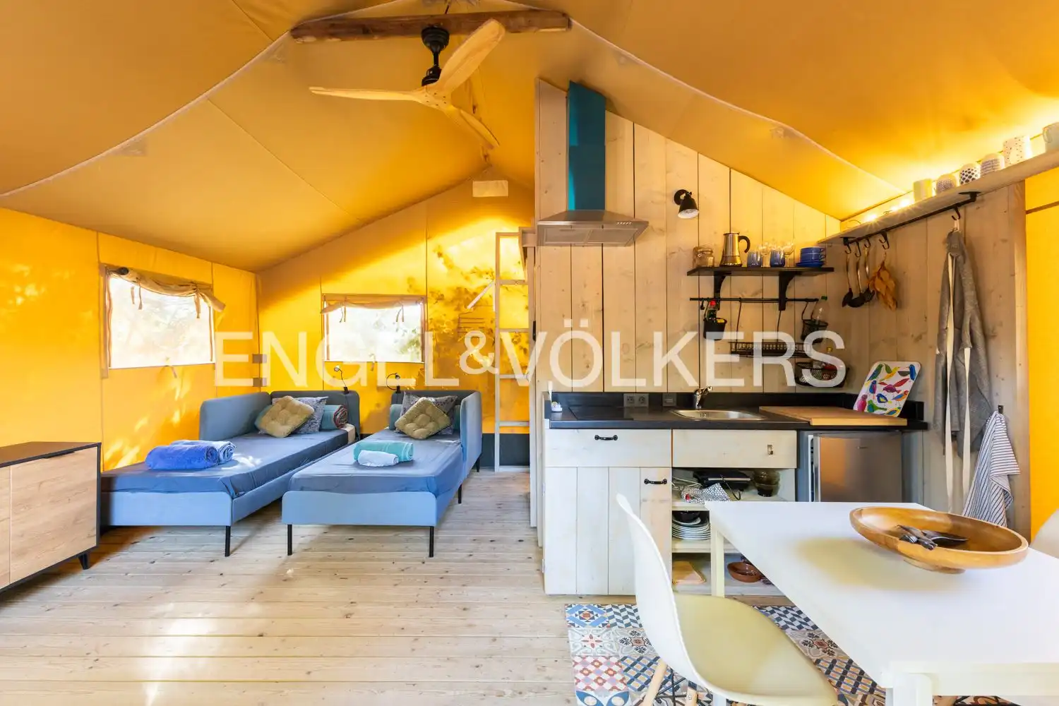 Cocina de Casa o chalet en venta en Gilet con Aire acondicionado, Calefacción y Jardín privado