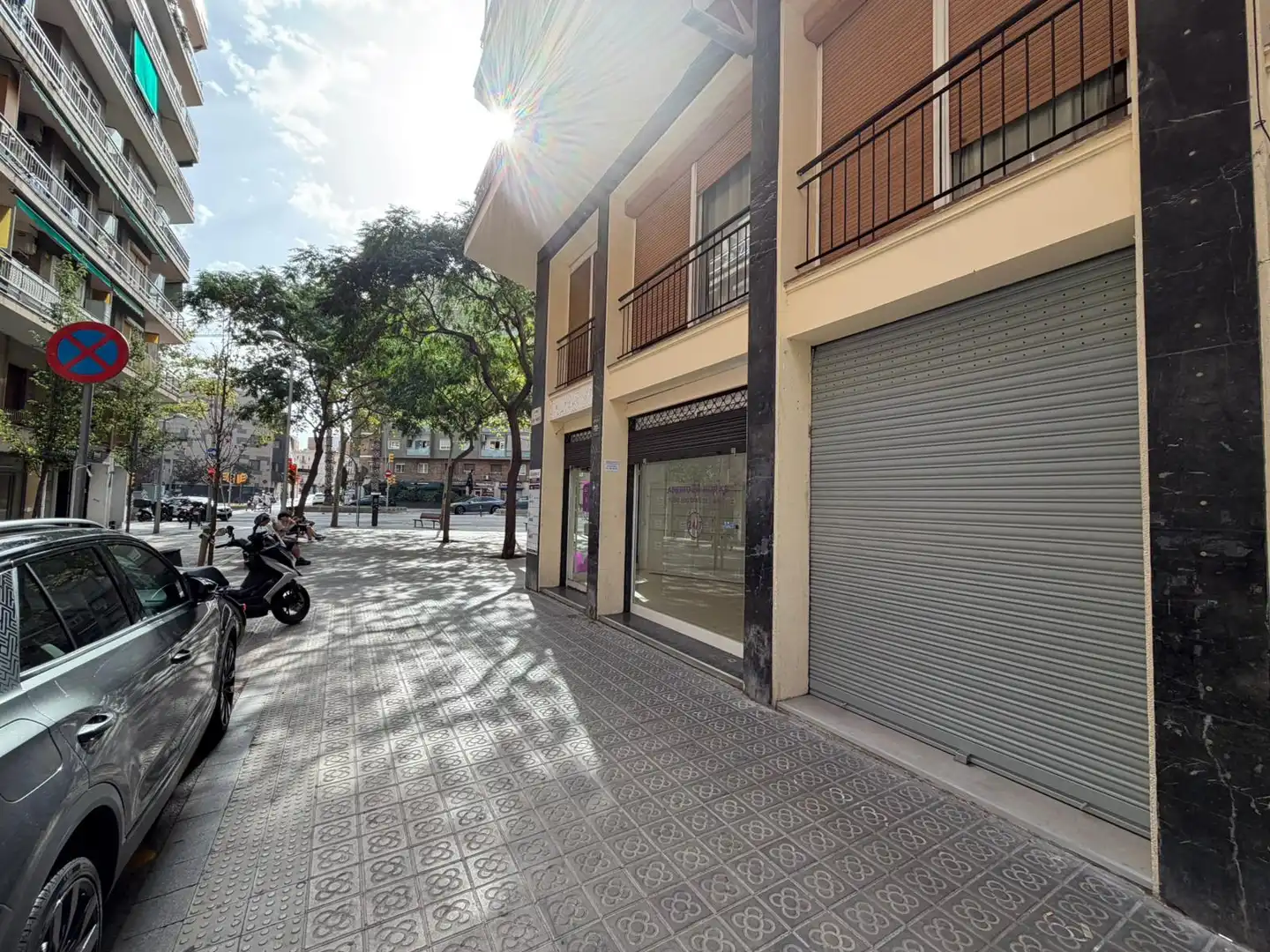 Local de lloguer a Carrer del Regent Mendieta, 1, La Maternitat i Sant Ramon