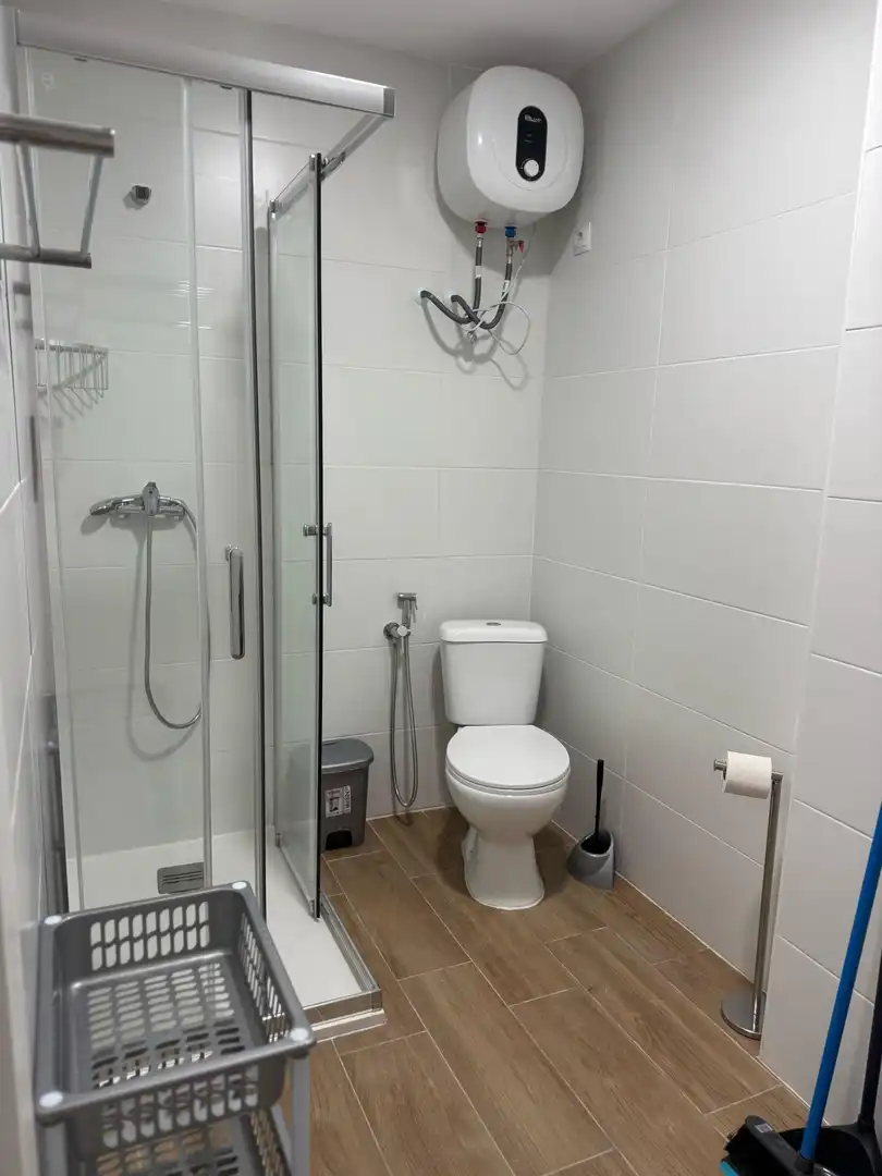 Bany de Edifici en venda en Alicante / Alacant
