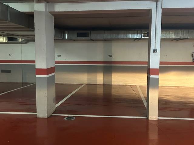 Garaje en Alquiler en Carrer de Sant Miquel, 66 en El Mercat