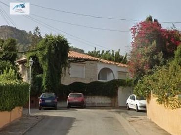 Casa con piscina in vendita a Calle LOS ALMENDROS